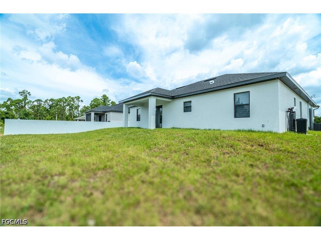 1142 Eclipse Street E Lehigh Acres FL 33974 2026025773 image45