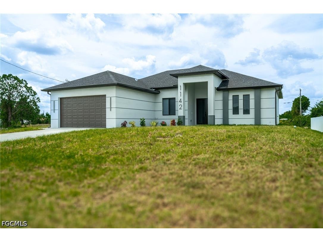 1142 Eclipse Street E Lehigh Acres FL 33974 2026025773 image5