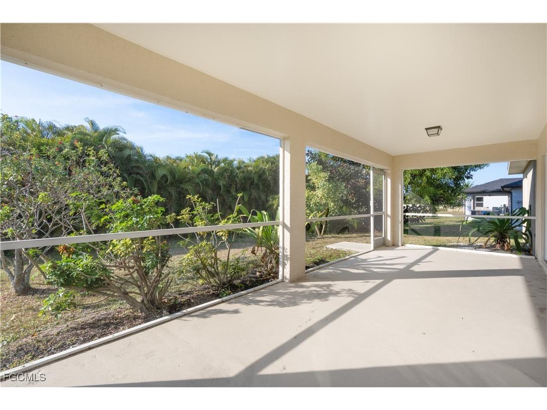 1142 NW 27th Place Cape Coral FL 33993 2025022231 image18
