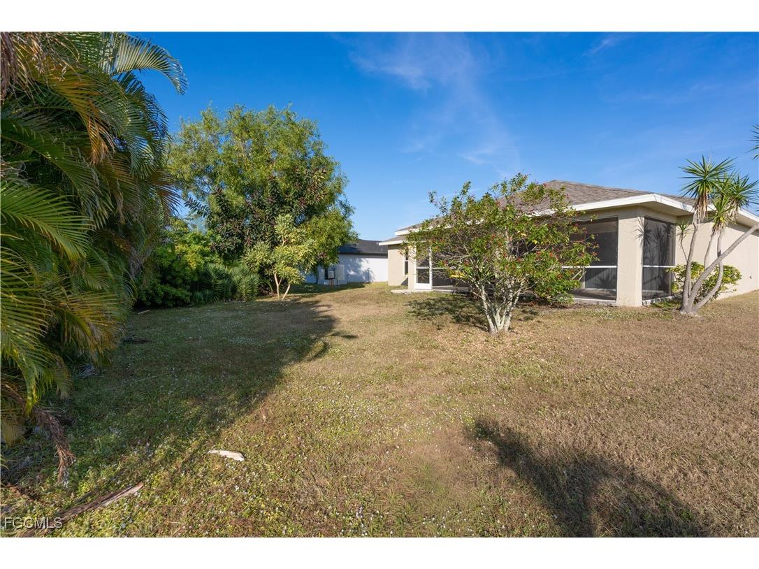1142 NW 27th Place Cape Coral FL 33993 2025022231 image19