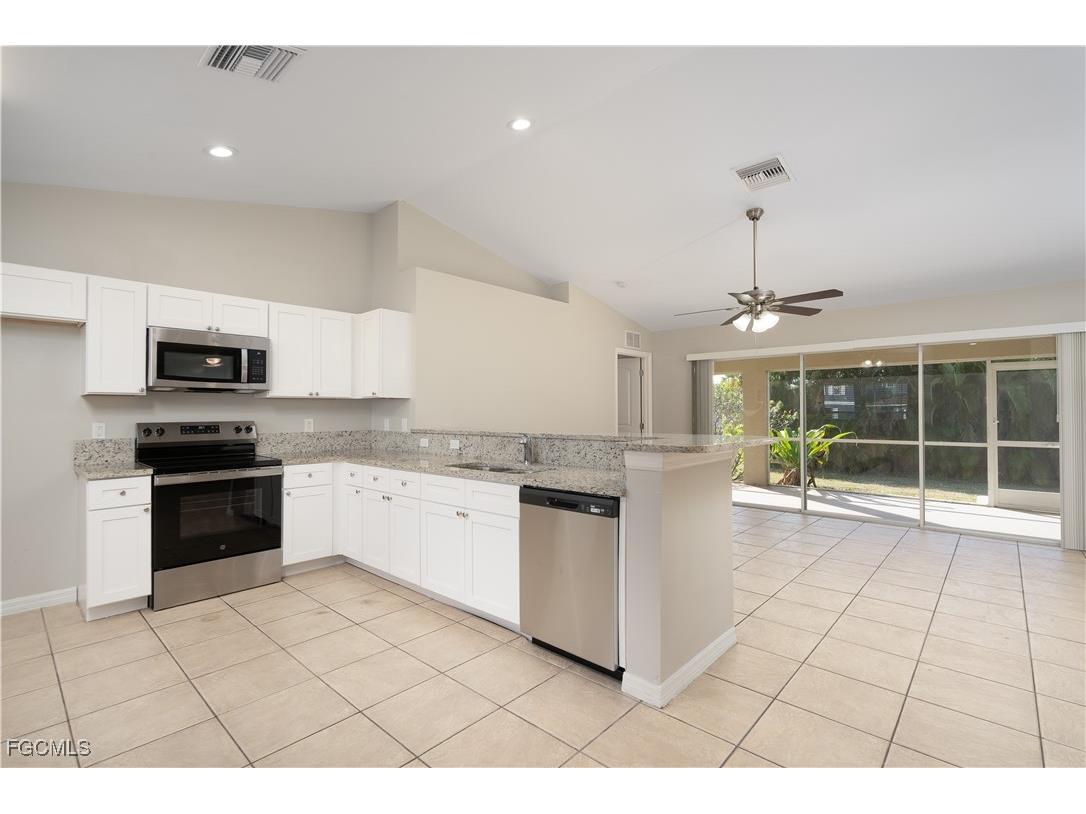 1142 NW 27th Place Cape Coral FL 33993 2025022231 image3