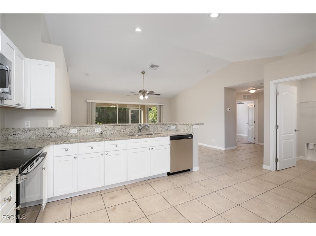 1142 NW 27th Place Cape Coral FL 33993 2025022231 image5