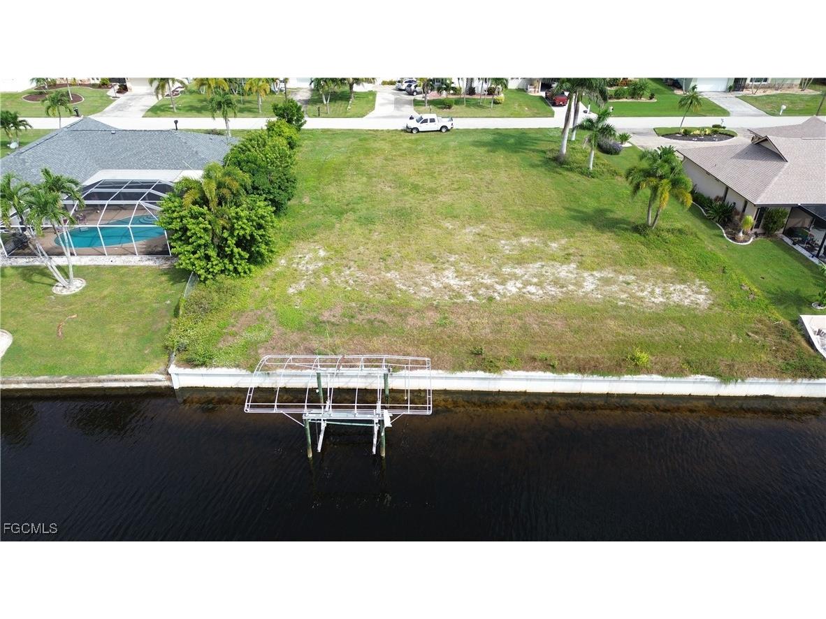 1142 SE 36th Street Cape Coral FL 33904 2025007270 image8