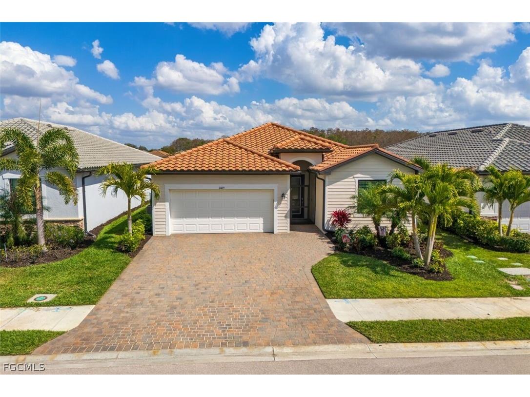 11425 Shady Blossom Drive Fort Myers FL 33913 2026011019 image1