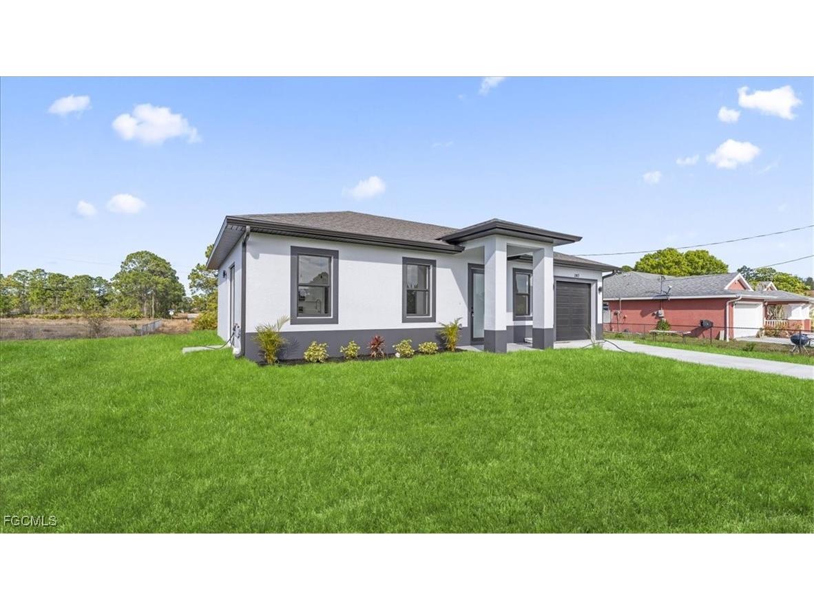 1143 Barfield Street E Lehigh Acres FL 33974 2026006379 image2