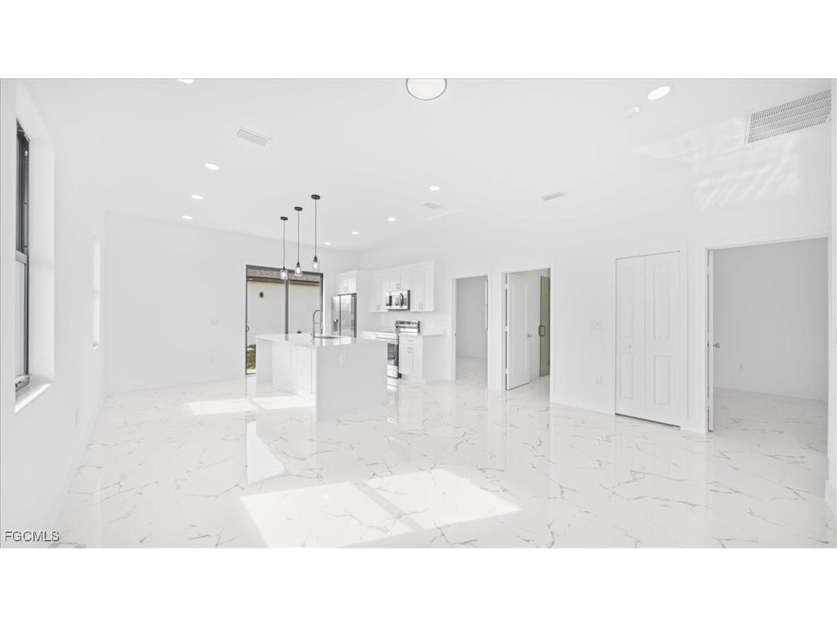 1143 Barfield Street E Lehigh Acres FL 33974 2026006379 image4