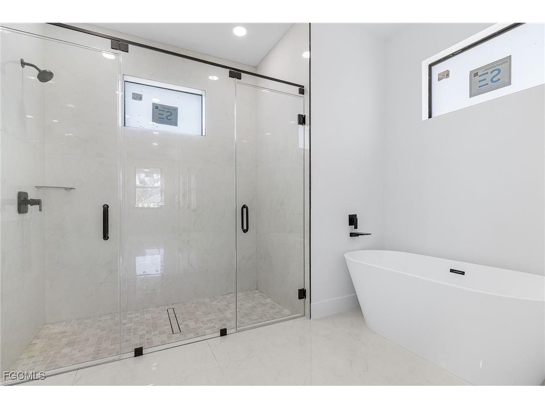 1143 NW 27th Place Cape Coral FL 33993 2025017219 image17