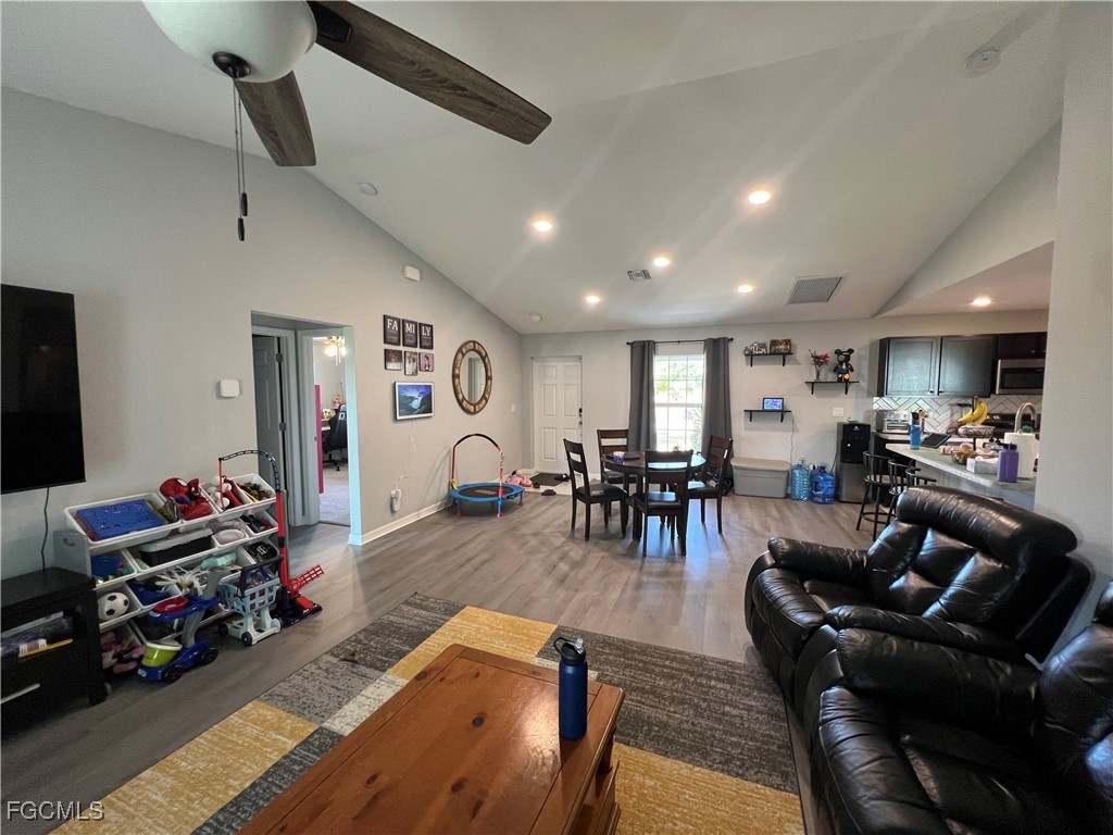 1143 NW 4th Place Cape Coral FL 33993 2026000374 image11