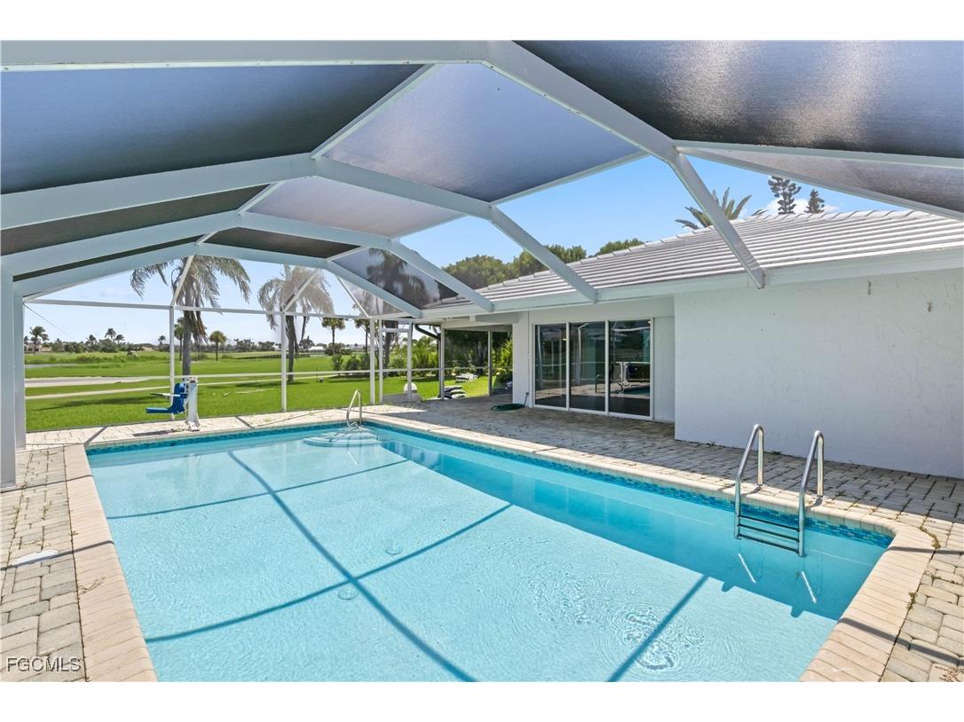 1143 Sand Castle Road Sanibel FL 33957 2025021683 image32