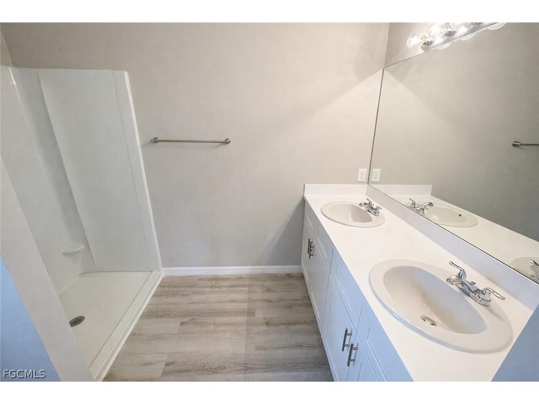 1143 Sunrise Boulevard Lehigh Acres FL 33974 2026012576 image3