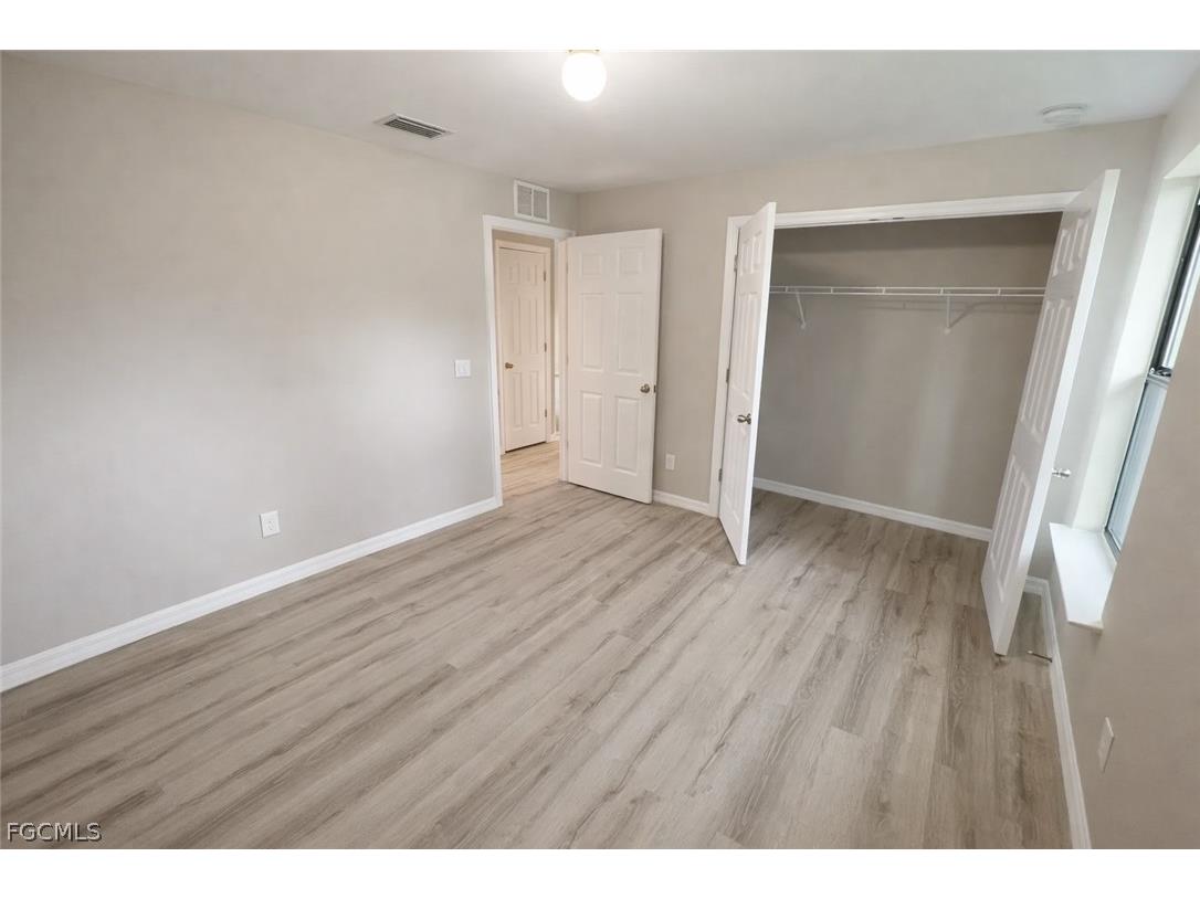 1143 Sunrise Boulevard Lehigh Acres FL 33974 2026012576 image4
