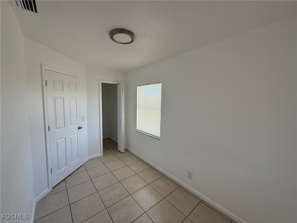 11431 Char Ann Drive #5 Fort Myers FL 33908 2025008685 image3