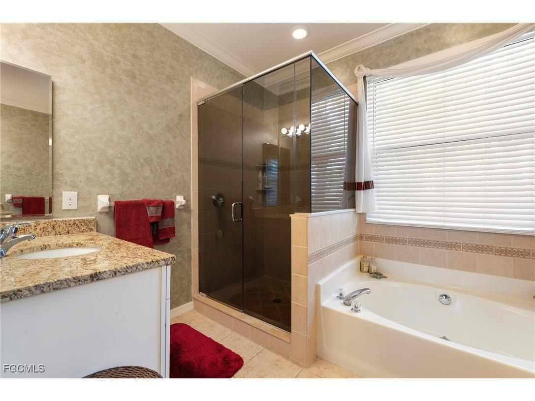 11432 Waterford Village Drive Fort Myers FL 33913 2025023580 image15