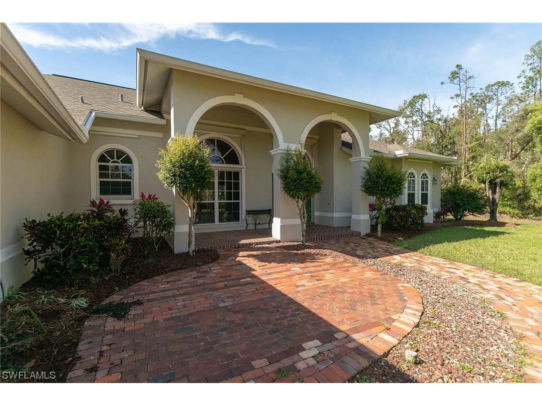 11435 Plantation Road Fort Myers FL 33966 223026129 image1