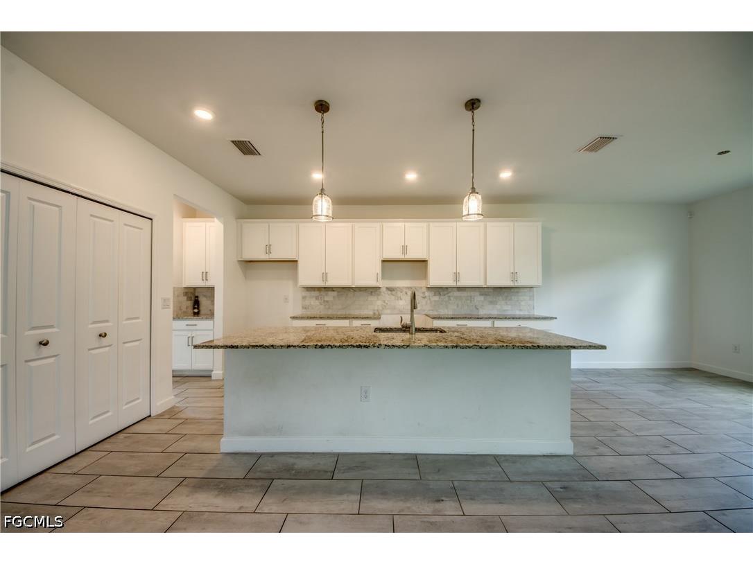11436 Canopy Loop Fort Myers FL 33913 2026020589 image17