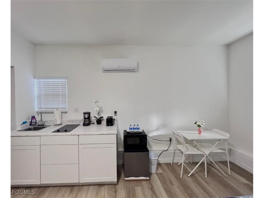 1144 46th Street S Saint Petersburg FL 33711 2025010844 image2