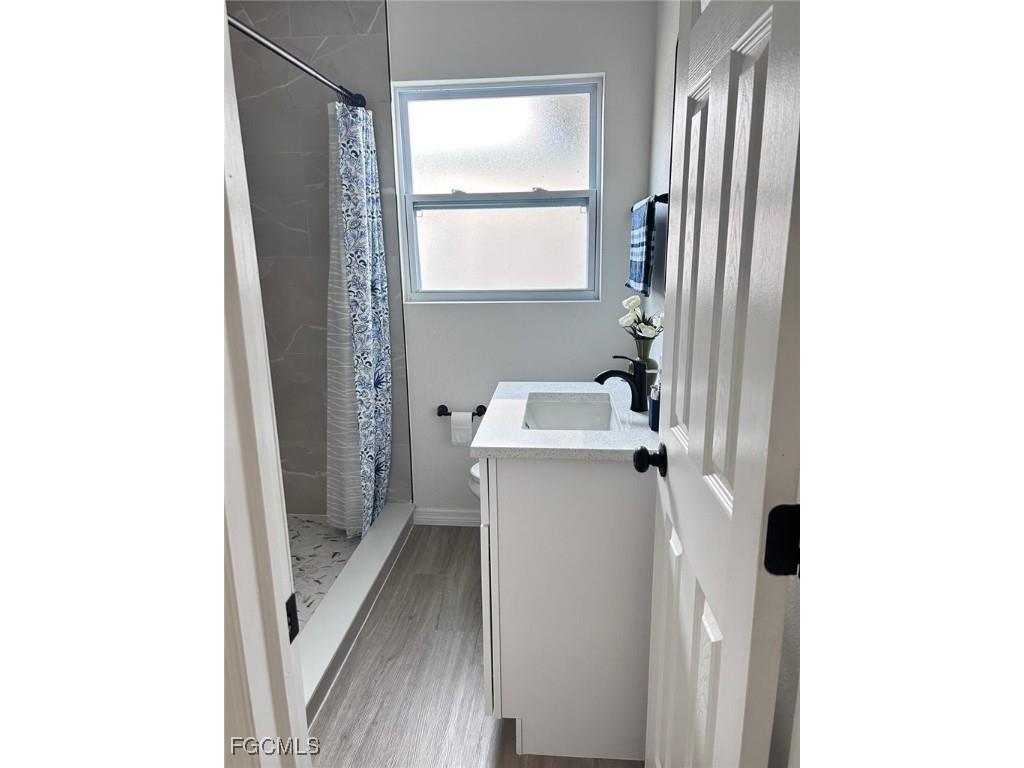 1144 46th Street S Saint Petersburg FL 33711 2025010844 image24