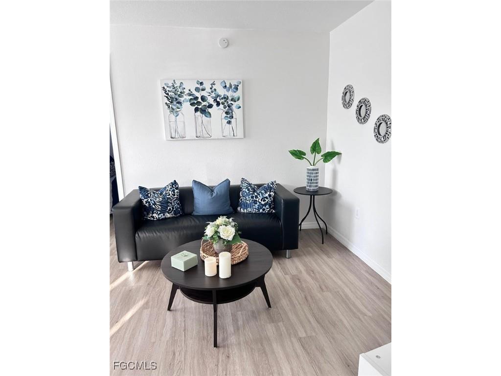 1144 46th Street S Saint Petersburg FL 33711 2025010844 image29