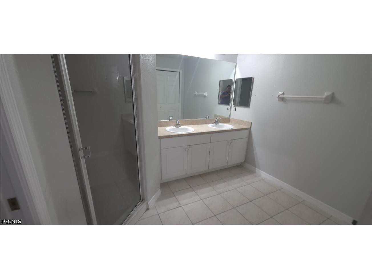 1144 Essex Street E Lehigh Acres FL 33974 2026024095 image8