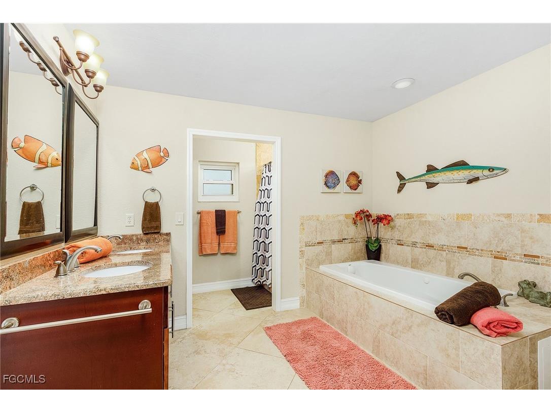 1144 SE 33rd Street Cape Coral FL 33904 2025004505 image24