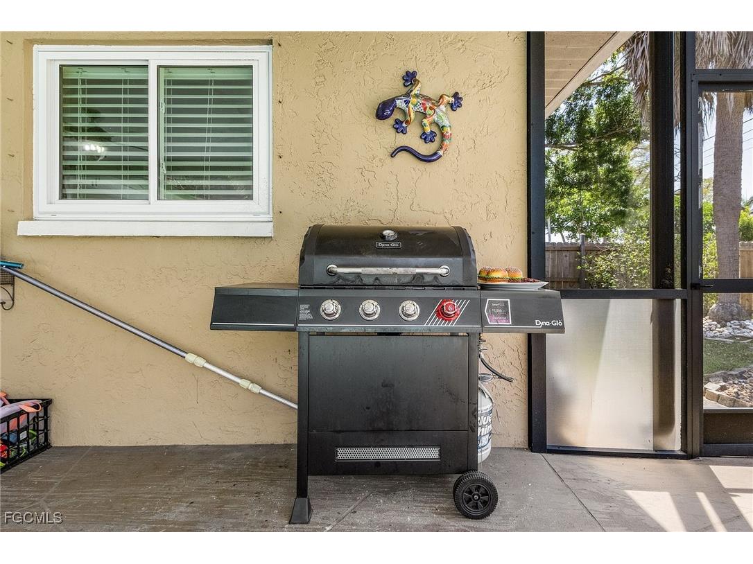 1144 SE 33rd Street Cape Coral FL 33904 2025004505 image40
