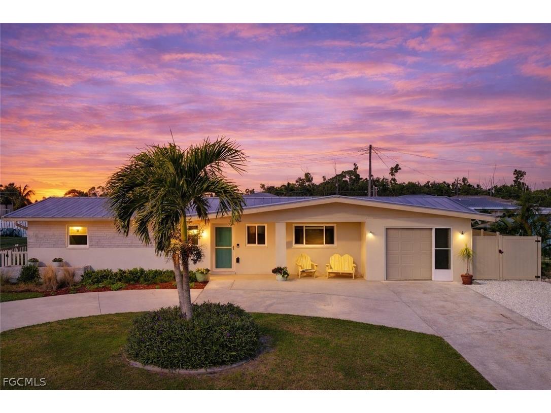 11443 Flint Lane Bokeelia FL 33922 2025025324 image1