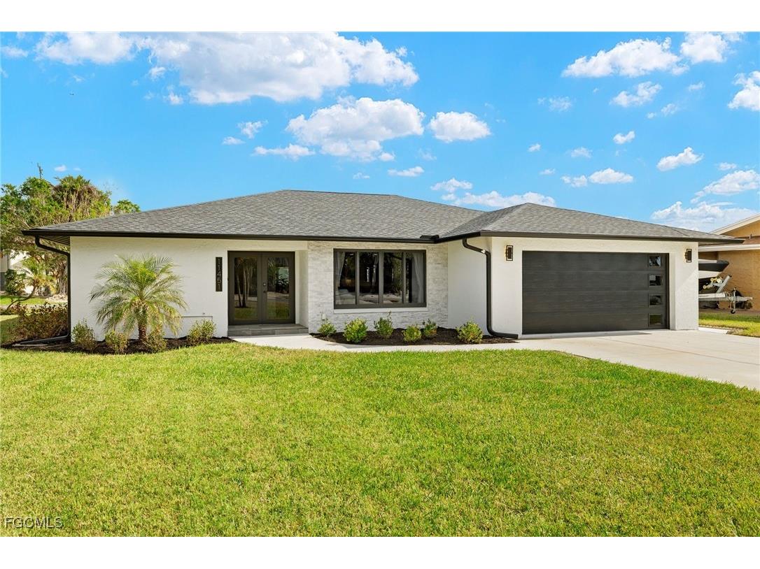 11451 Rebecca Circle Fort Myers Beach FL 33931 2025015261 image1