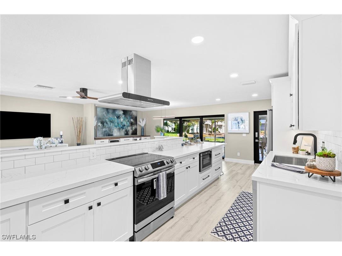 11451 Rebecca Circle Fort Myers Beach FL 33931 224010838 image1