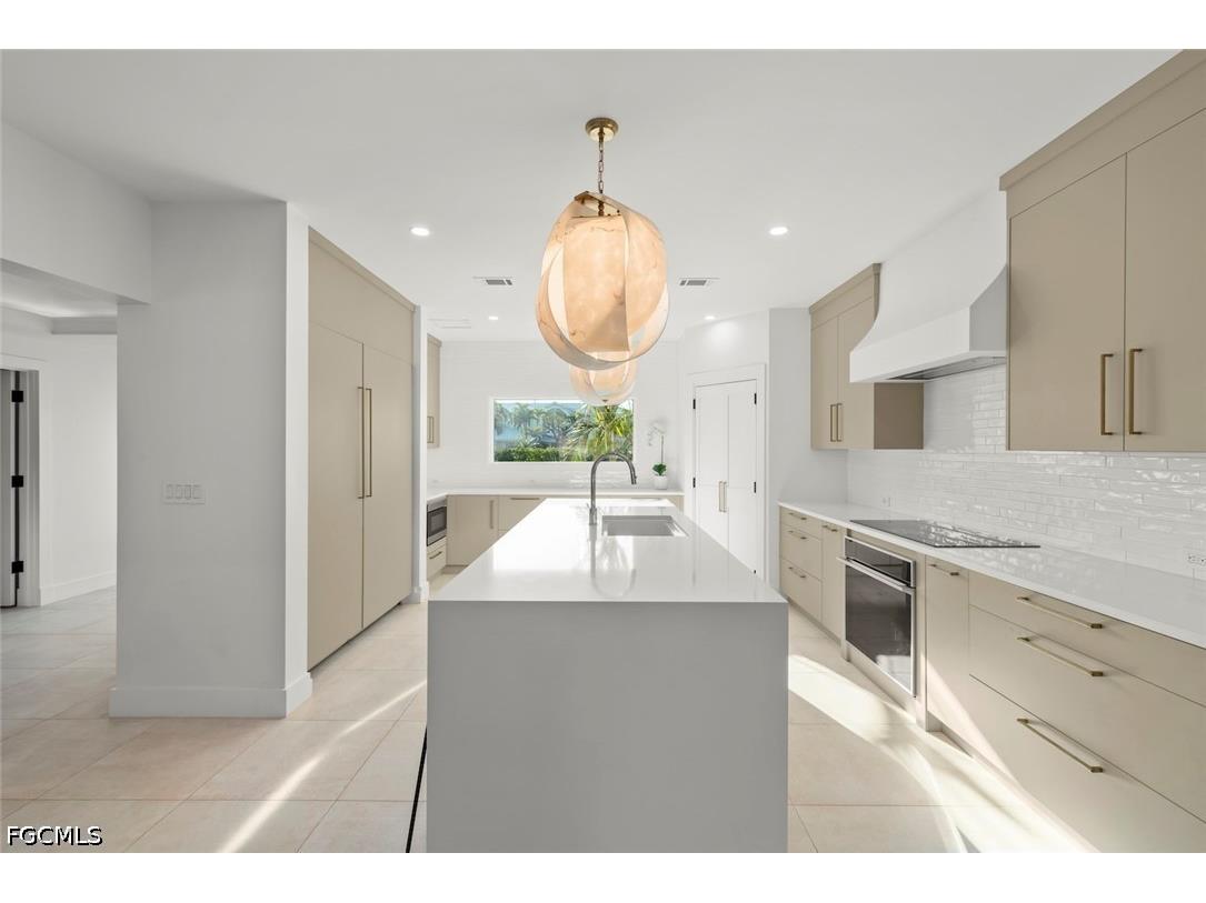 1146 Golden Olive Court Sanibel FL 33957 2026014057 image10