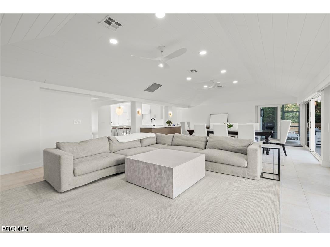 1146 Golden Olive Court Sanibel FL 33957 2026014057 image18