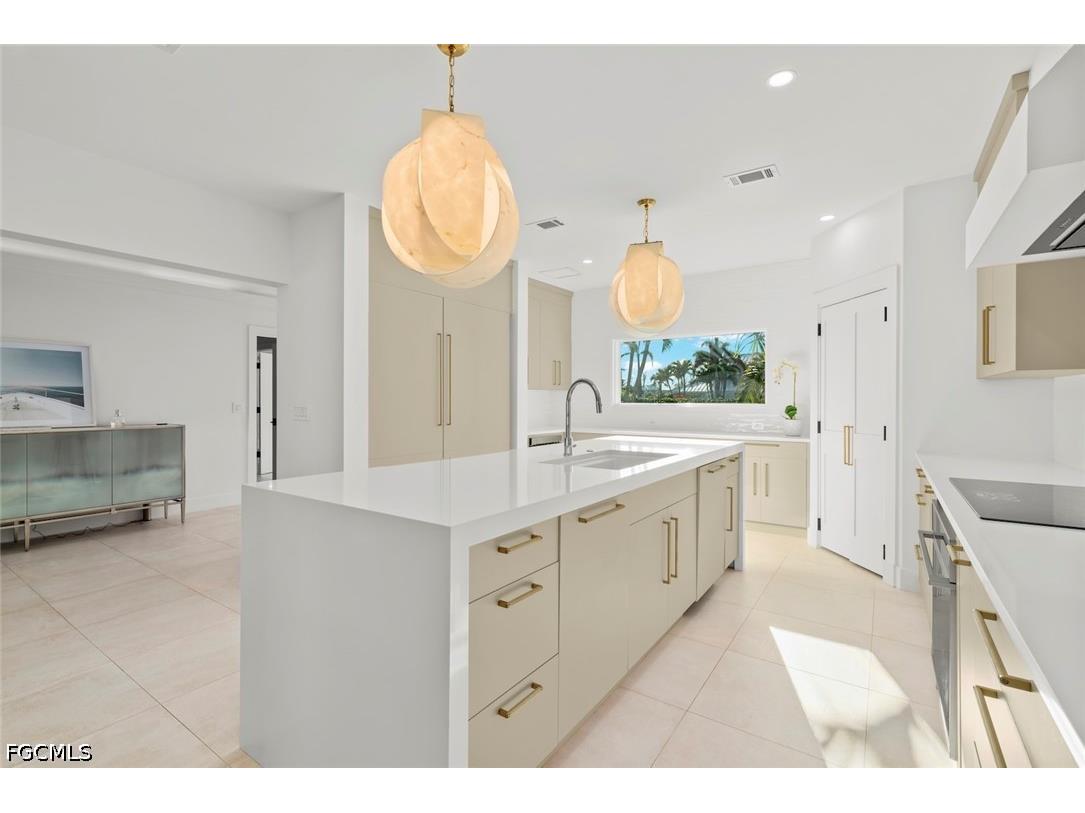 1146 Golden Olive Court Sanibel FL 33957 2026014057 image5