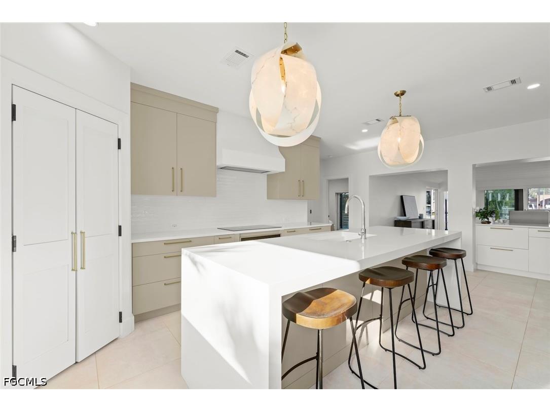 1146 Golden Olive Court Sanibel FL 33957 2026014057 image9