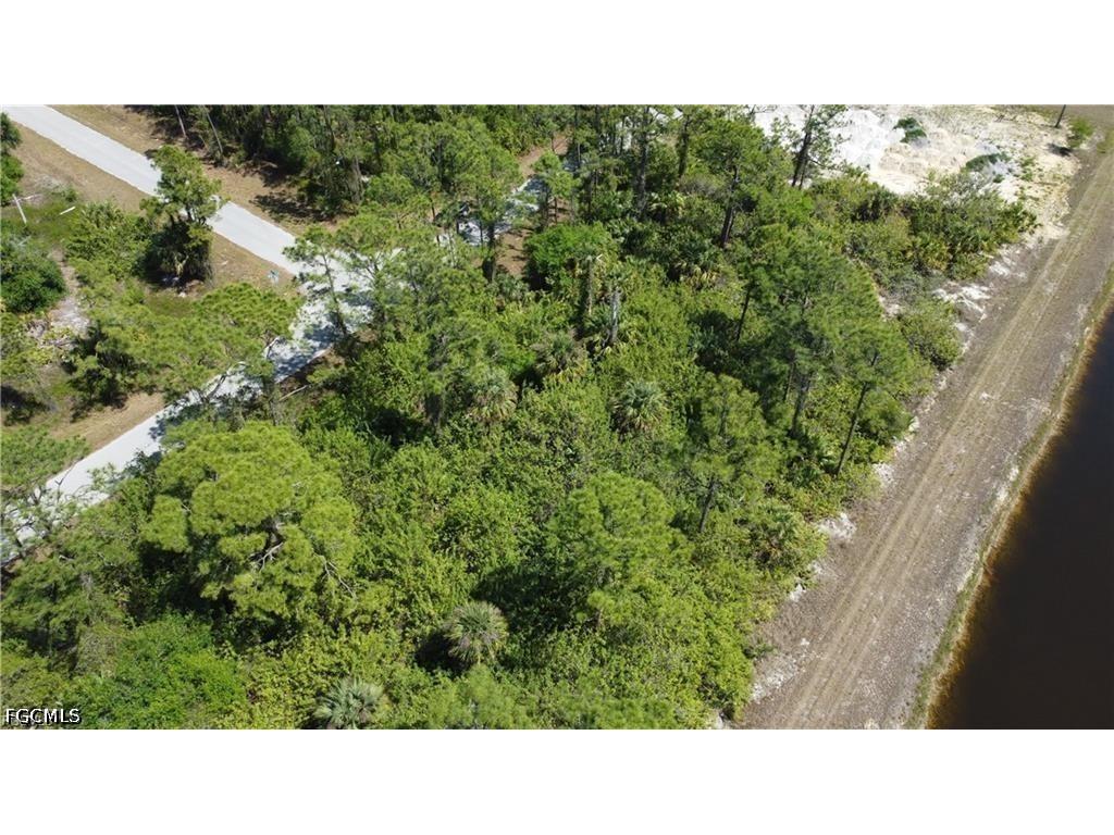1146 Randolph Street Lehigh Acres FL 33974 2026014249 image3