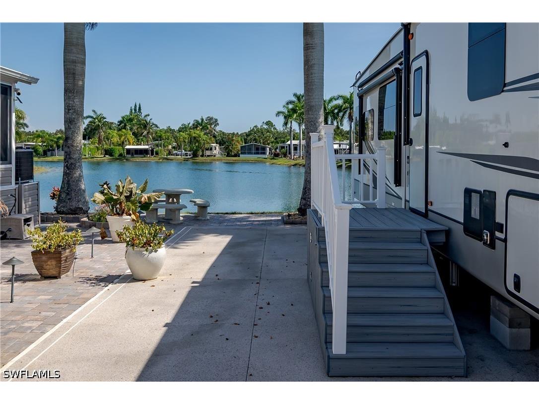 1146 Silver Lakes Boulevard Naples FL 34114 226023558 image10