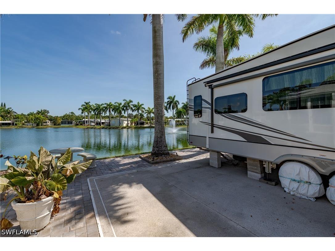 1146 Silver Lakes Boulevard Naples FL 34114 226023558 image13