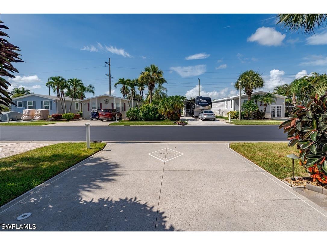 1146 Silver Lakes Boulevard Naples FL 34114 226023558 image31