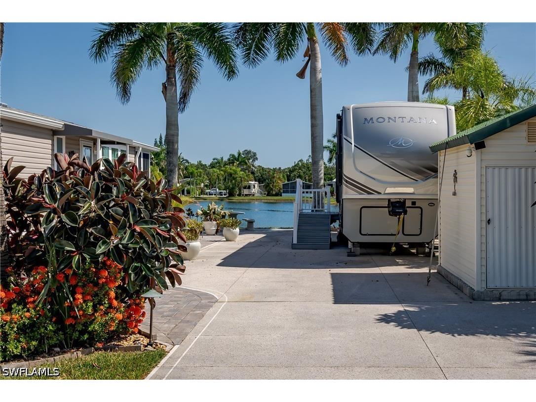 1146 Silver Lakes Boulevard Naples FL 34114 226023558 image7