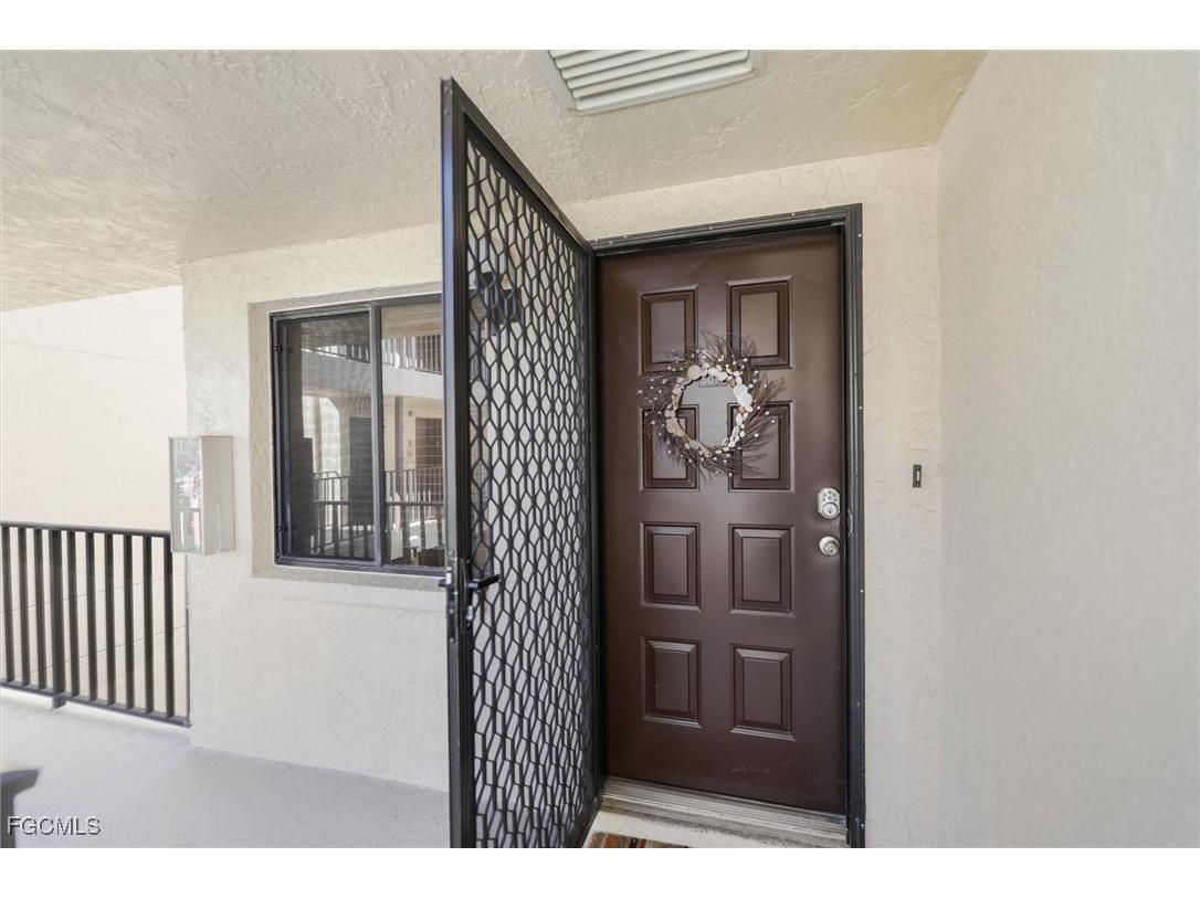  Fort Myers FL 33908 2025006944 image23