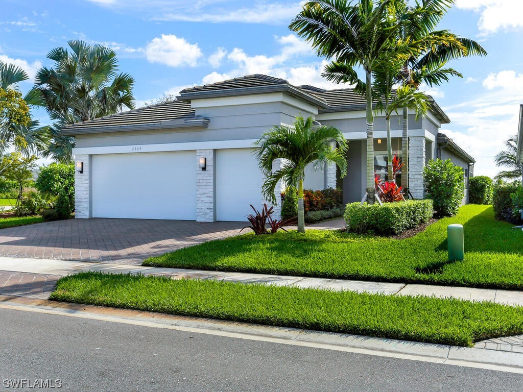 11464 Coronado Way Naples FL 34120 223090494 image1