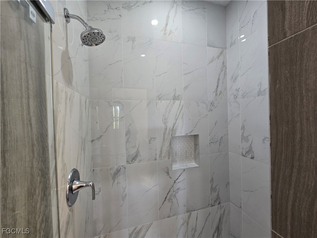 1147 Jean Street E Lehigh Acres FL 33974 2025011485 image34