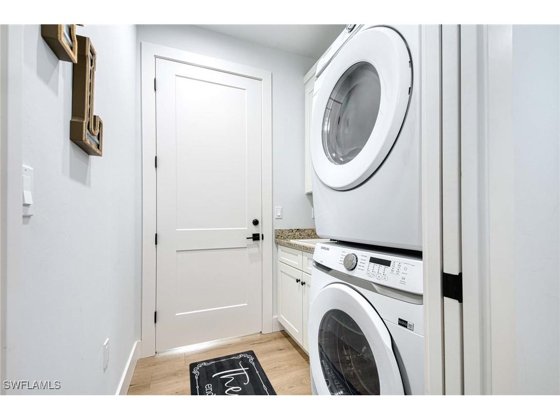 1147 Steeves Avenue Naples FL 34104 225067783 image31