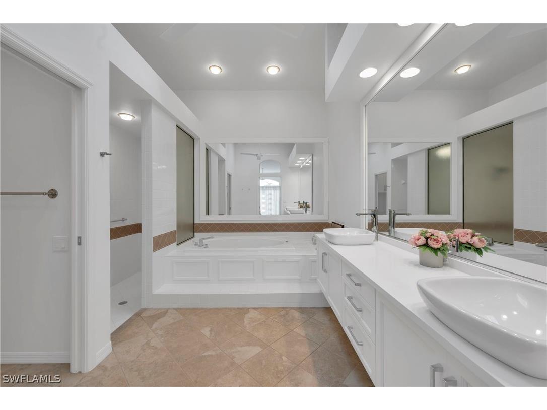 11472 Quail Village Way Naples FL 34119 226008742 image10