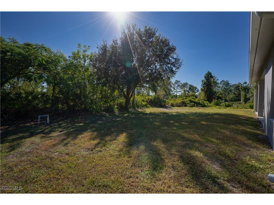 1148 Dutchess Street E Lehigh Acres FL 33974 2025020174 image20