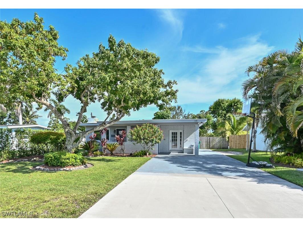 1148 Frank Whiteman Boulevard Naples FL 34103 223051687 image1