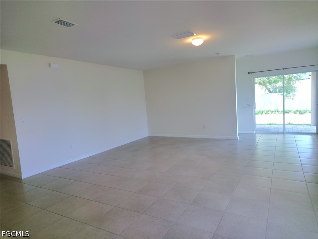 1148 NW 27th Court Cape Coral FL 33993 2026019860 image5