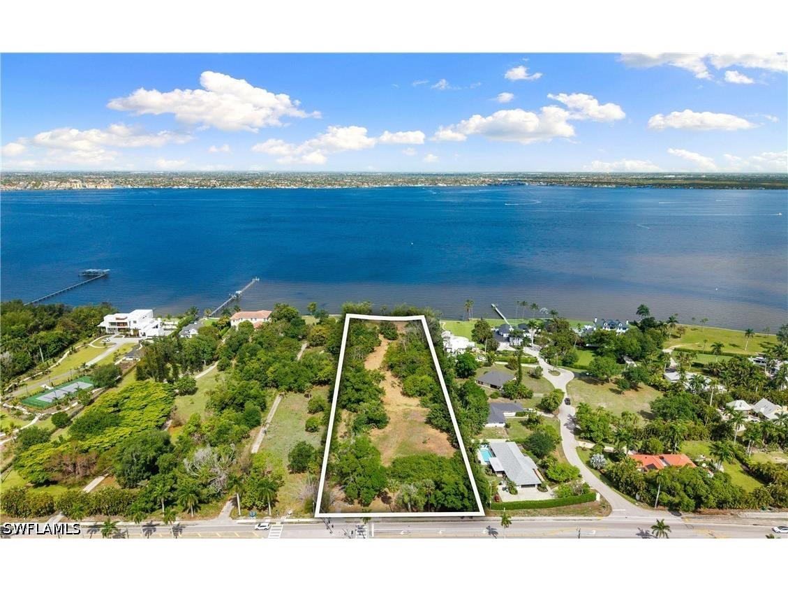 11480 Mcgregor Boulevard Fort Myers FL 33919 226016829 image2