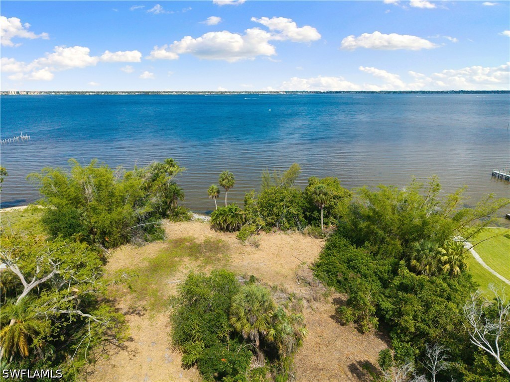 11480 Mcgregor Boulevard Fort Myers FL 33919 226016829 image5