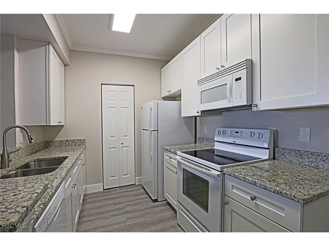 11480 Villa Grand #123 Fort Myers FL 33913 2026006009 image5