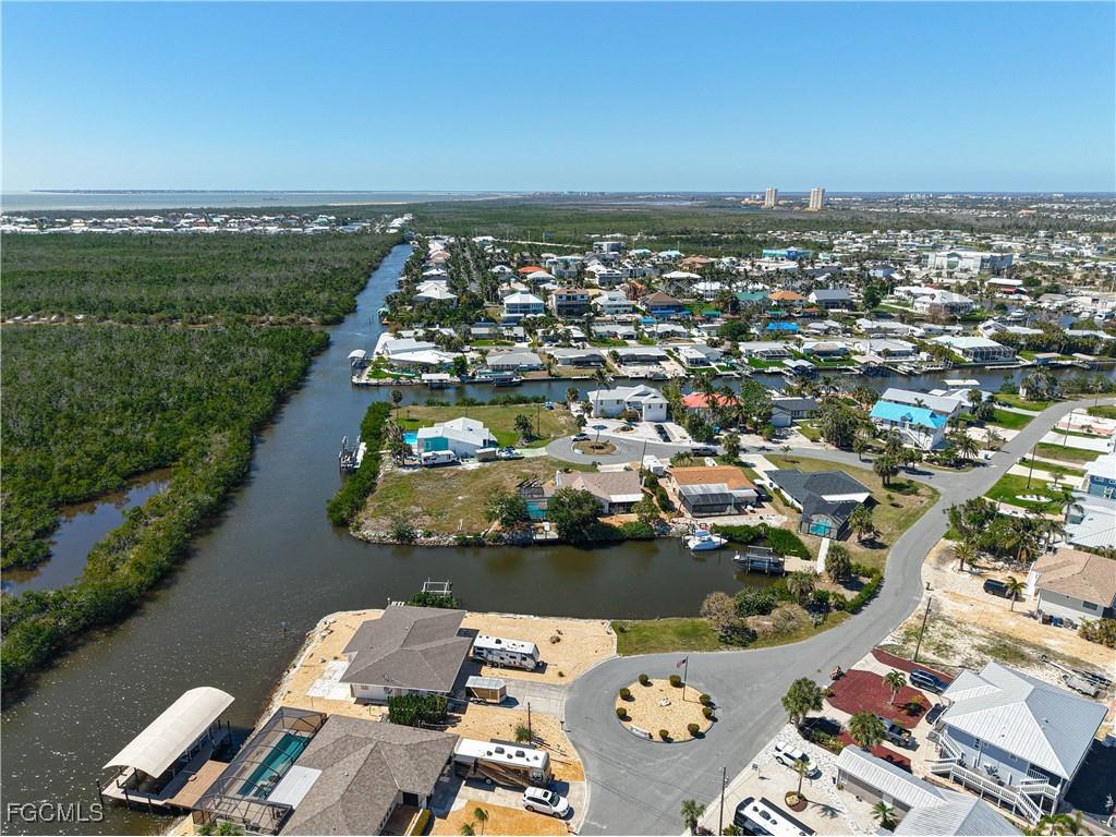 11481 Rebecca Circle Fort Myers Beach FL 33931 2025021095 image4