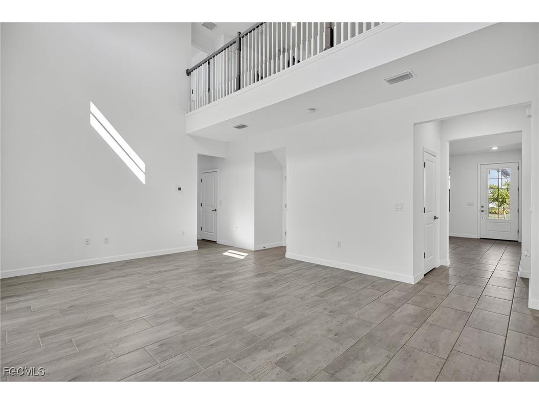 11484 Canopy Loop Fort Myers FL 33913 2025020887 image13